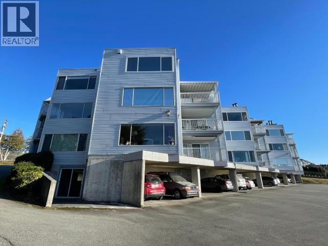 101-4421 ONTARIO AVE