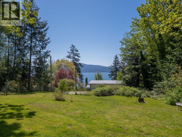 8981 HIGHWAY 101