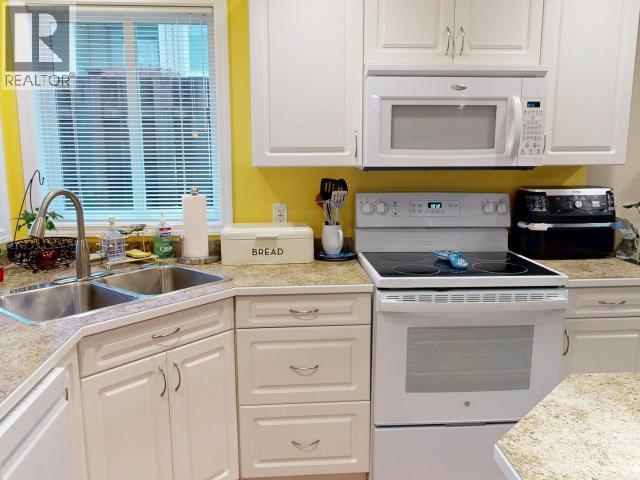 24-4415 MANSON AVE